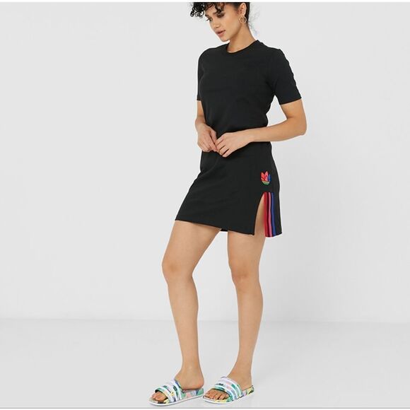 ADIDAS womens Adicolor Trefoil3D shirt dress - Picture 15 of 15